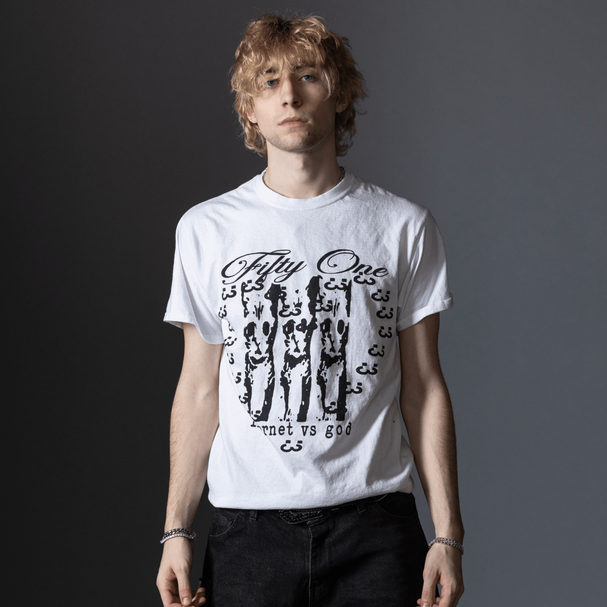 Vs god Tee - FIFTYONEBRAND